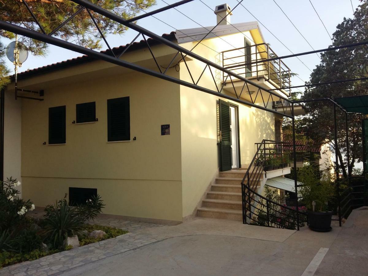 Studio Apartment Dramalj Exterior foto